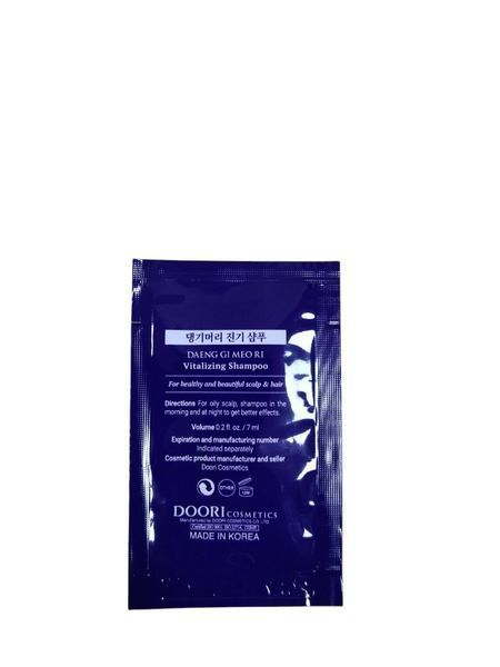 Відновлюючий шампунь (без індив. упаковки), 10мл / DAENG GI MEO RI Vitalizing Shampoo, 10ml П 003 фото
